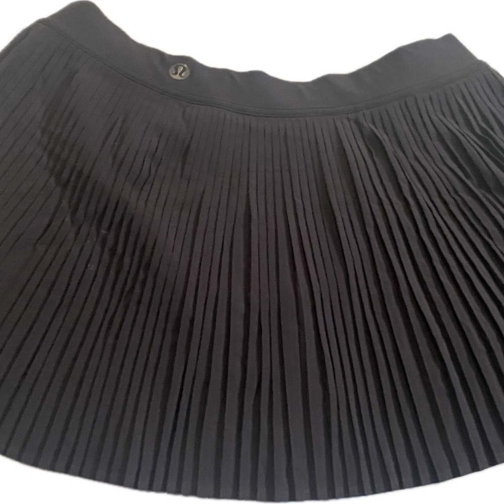 Lululemon Athletica Black Mini Skirt